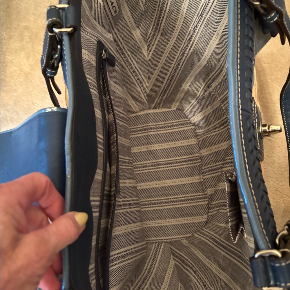 Woven Straw Tote with Navy Leather Trim - Picture 6 of 11